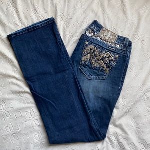 ✨Sz 32 Boot Cut Miss Me Jeans✨